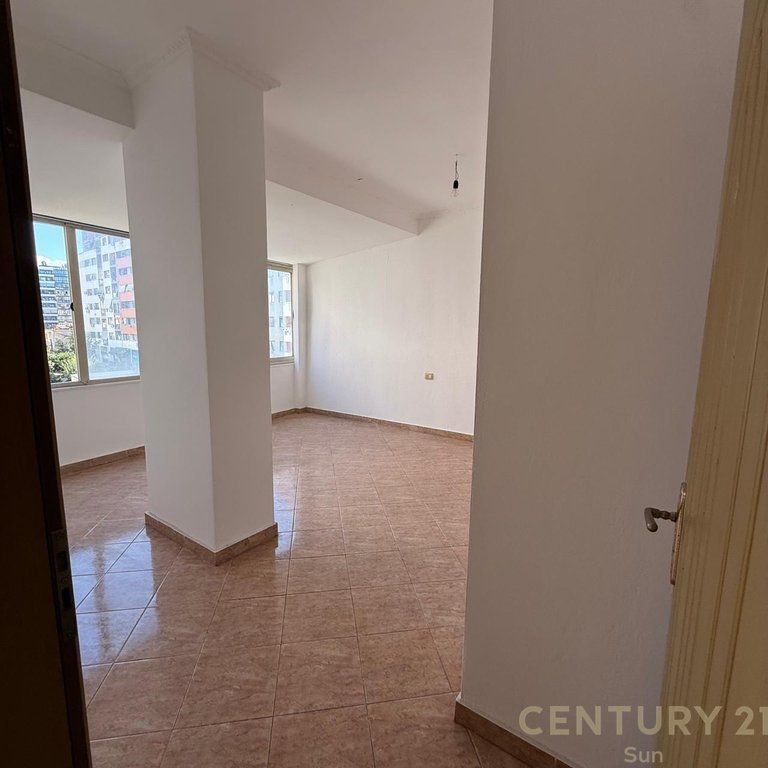 Apartament 2+1 Në Shitje në Astir, Tiranë - 155,000€