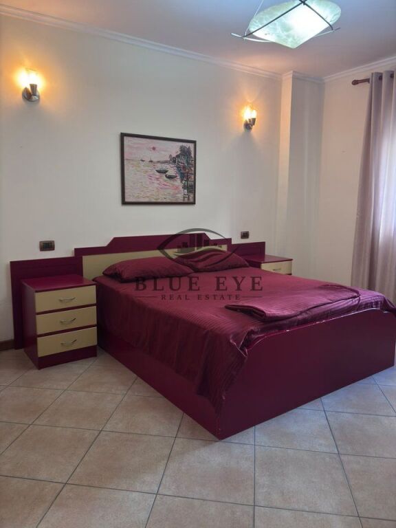 Apartament 2+1 Me Qira në Stacionin e Trenit, Durrës