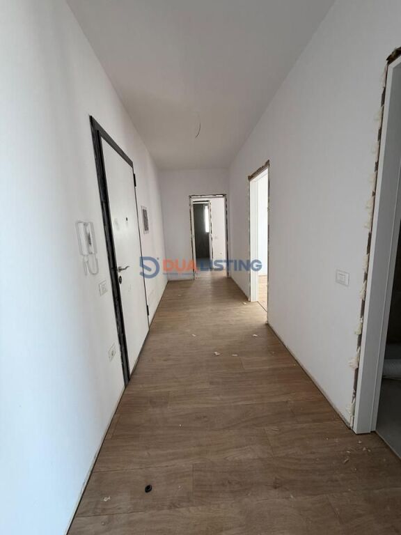 SHITET SUPER APARTAMENT 2+1+2 + POST PARKIMI Paskuqan, Tiranë