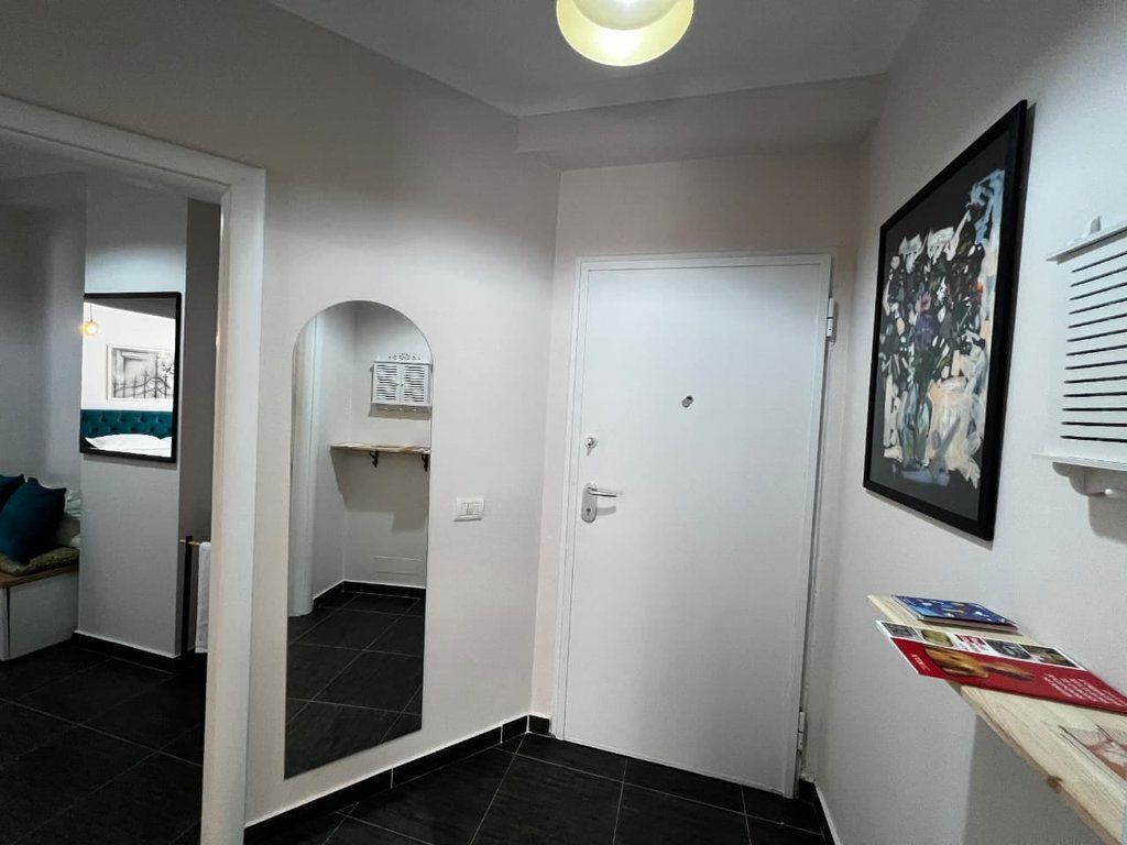 BARRIKADAVE STREET - 2+1 APARTMENT FOR SALE– IDEAL FOR AIRBNB/ LIVING! 263,000 € 24,000,000 Lekë