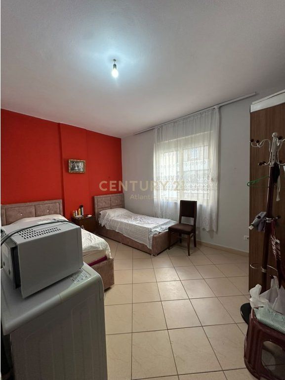 Appartamento 1+1 in vendita a Plazh vicino all’hotel Horizont