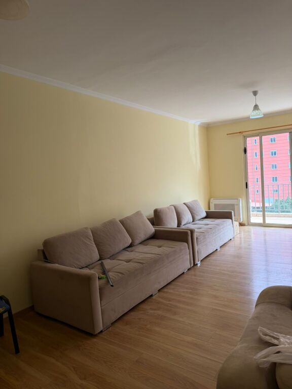 1+1 apartment for rent in Yzberisht