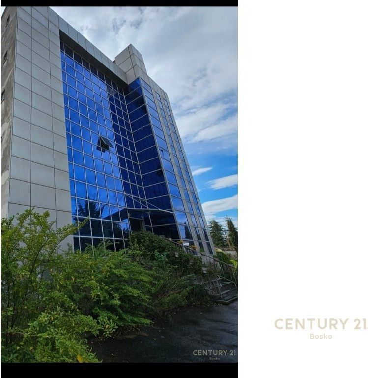 MULTIFUNCTIONAL BUILDING FOR RENT