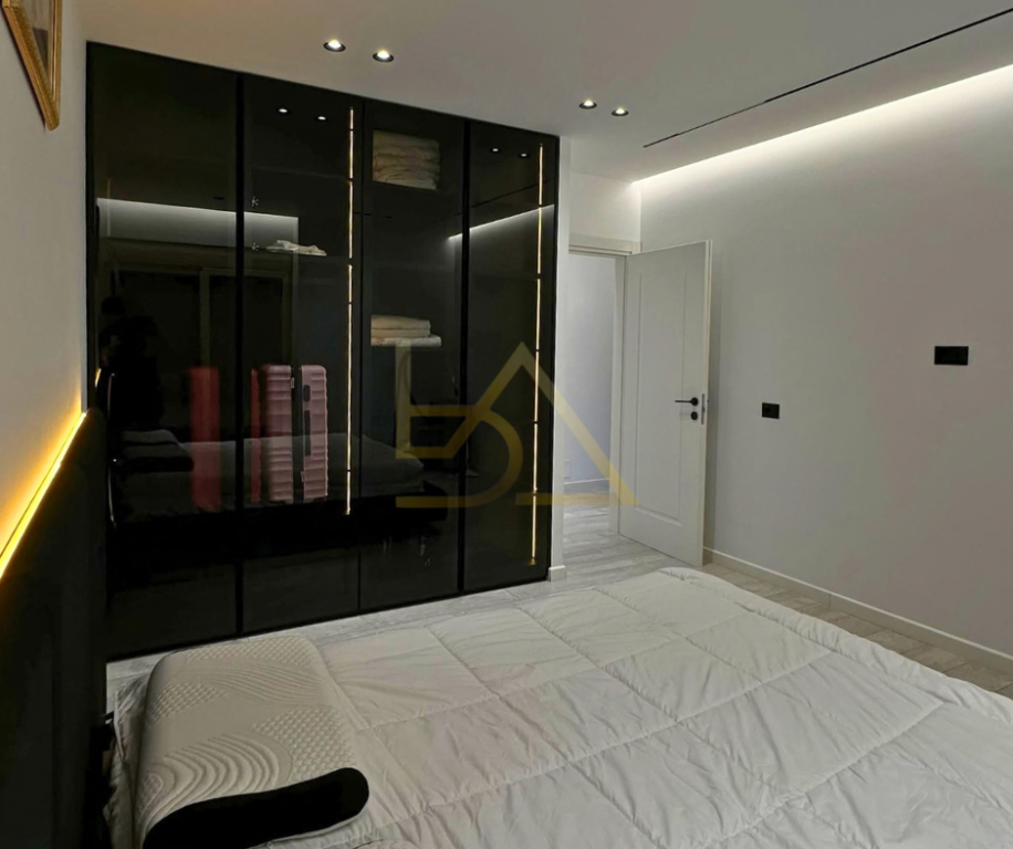 SUPER OKAZION! SHITET APARTAMENT 2+1 – LUNGOMARE, VLORË