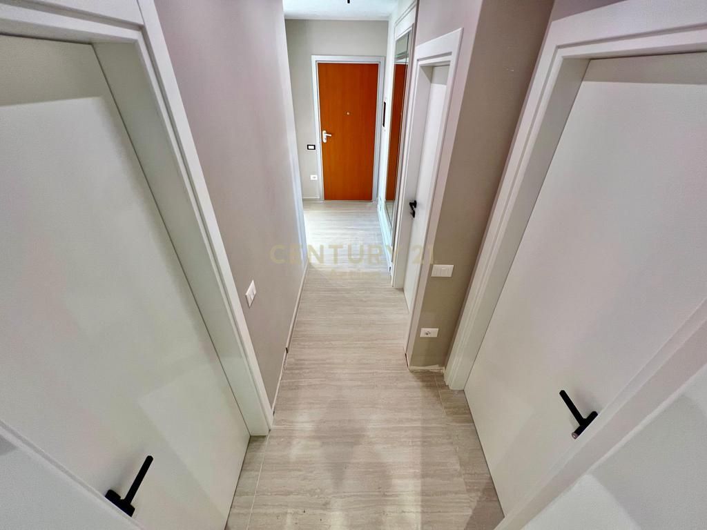 🏢 QIRA, SUPER AMBIENT ZYRASH - 📐 102 m2, SHESHI WILSON‼️