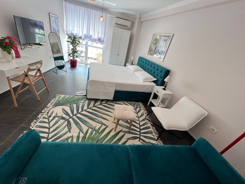 BARRIKADAVE STREET - 2+1 APARTMENT FOR SALE– IDEAL FOR AIRBNB/ LIVING! 263,000 € 24,000,000 Lekë