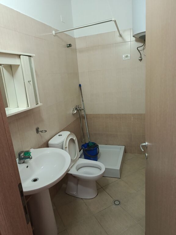 Affitto | Apartament 2 + 1 | Ali Demi | 550 €/mese
