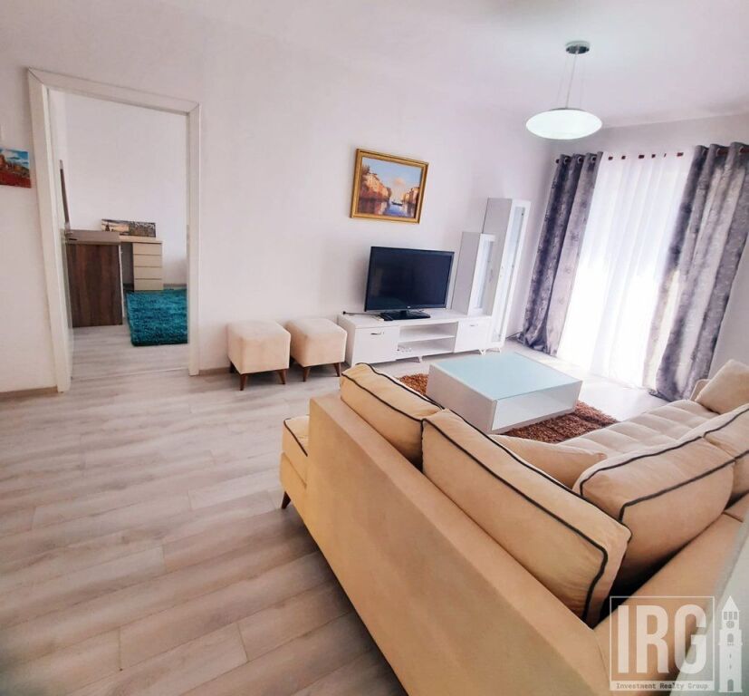 Jepet apartament 2+1+Kuzine e vecuar tek Ish Blloku