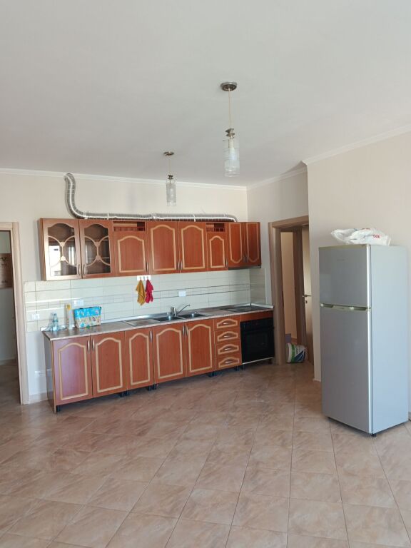 Affitto | Apartament 2 + 1 | Ali Demi | 550 €/mese