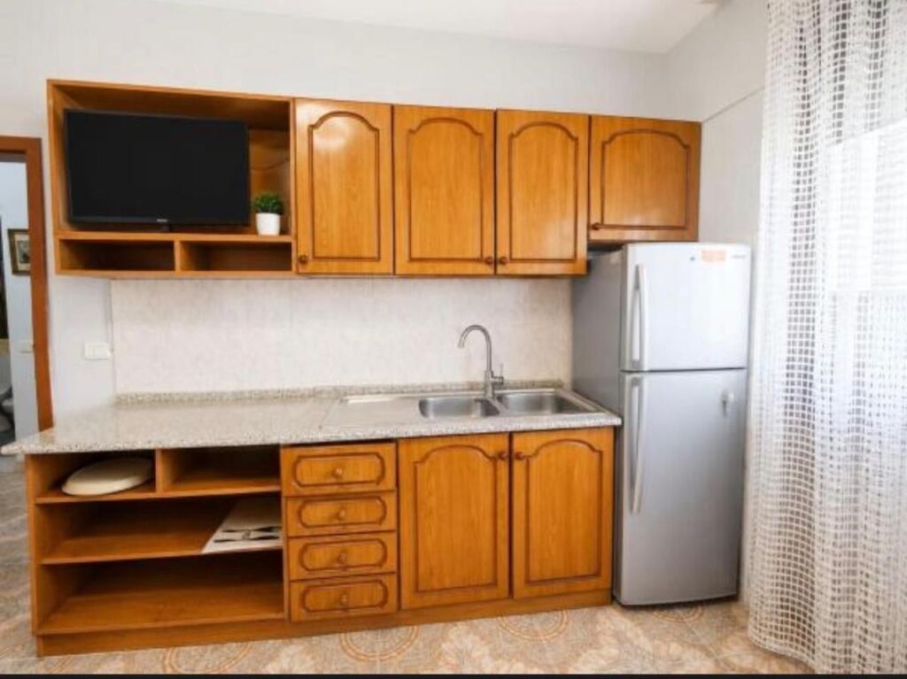 Jepet me qera Apartament 2+1 ne  📍Plazh Iliria
