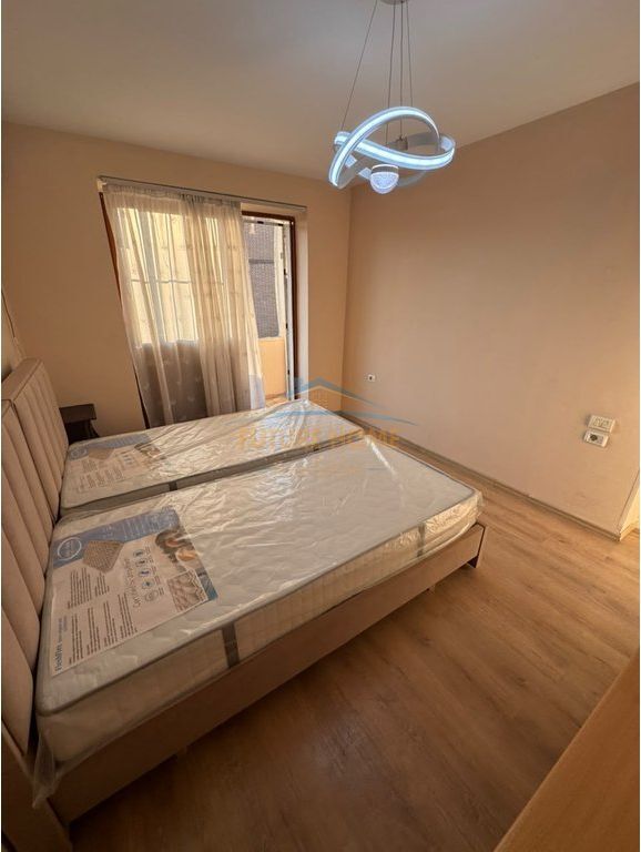 Shitet, Apartament 2+1, Ish-Tregu Elektrik, Tiranë