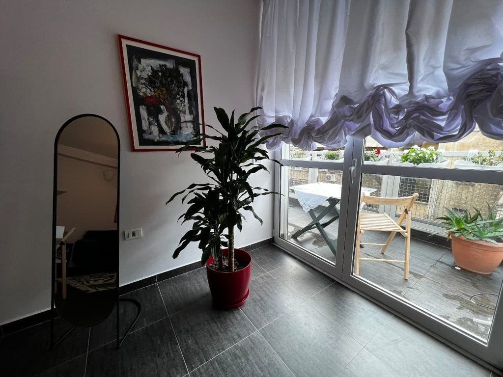 BARRIKADAVE STREET - 2+1 APARTMENT FOR SALE– IDEAL FOR AIRBNB/ LIVING! 263,000 € 24,000,000 Lekë