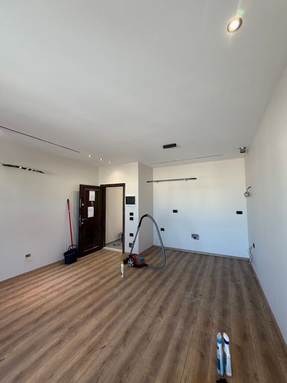 Shiten 2 apartmente 1+1 ne Astir te vila L