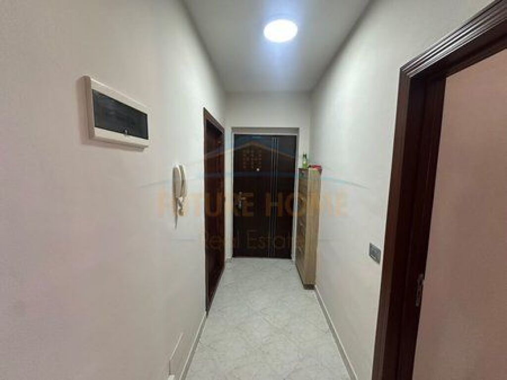  Qera, Apartament 2+1, Rruga Dritan Hoxha, Tiranë