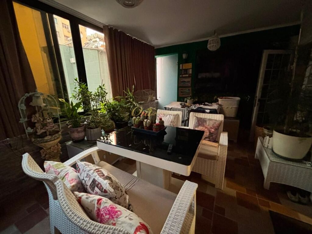 RRUGA E KOSOVAREVE APARTAMENT PER SHITJE 2+1