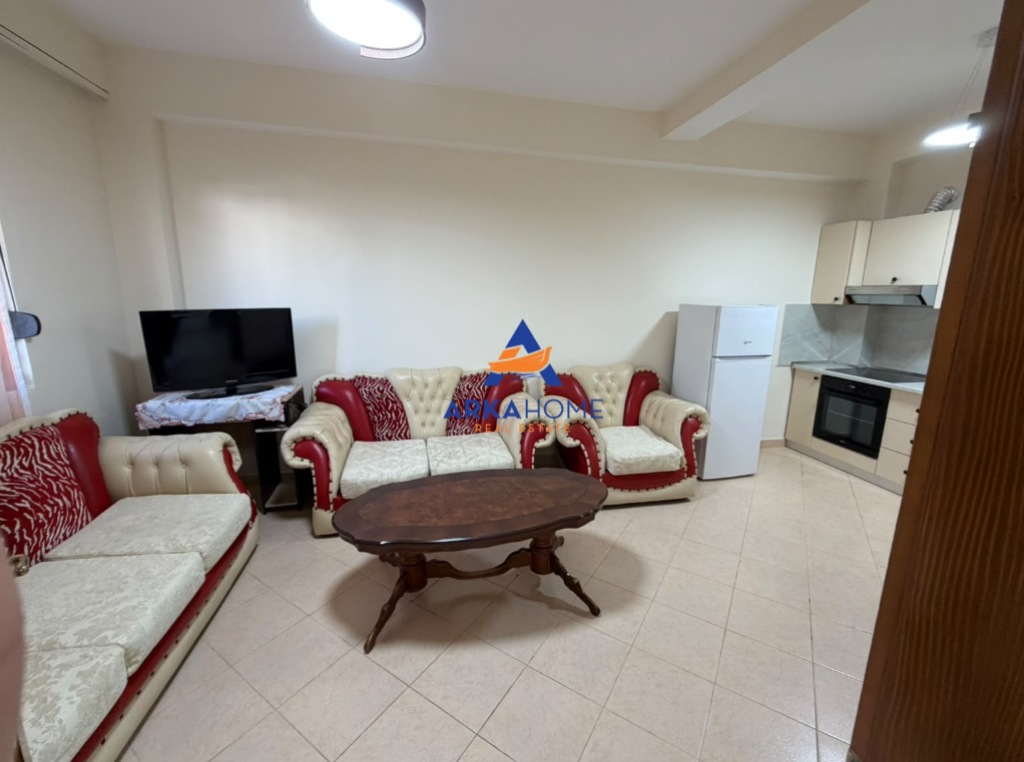 JEPET ME QERA APARTAMENT 1+1 "VILAT AMERIKANE " 40.000 LEKE