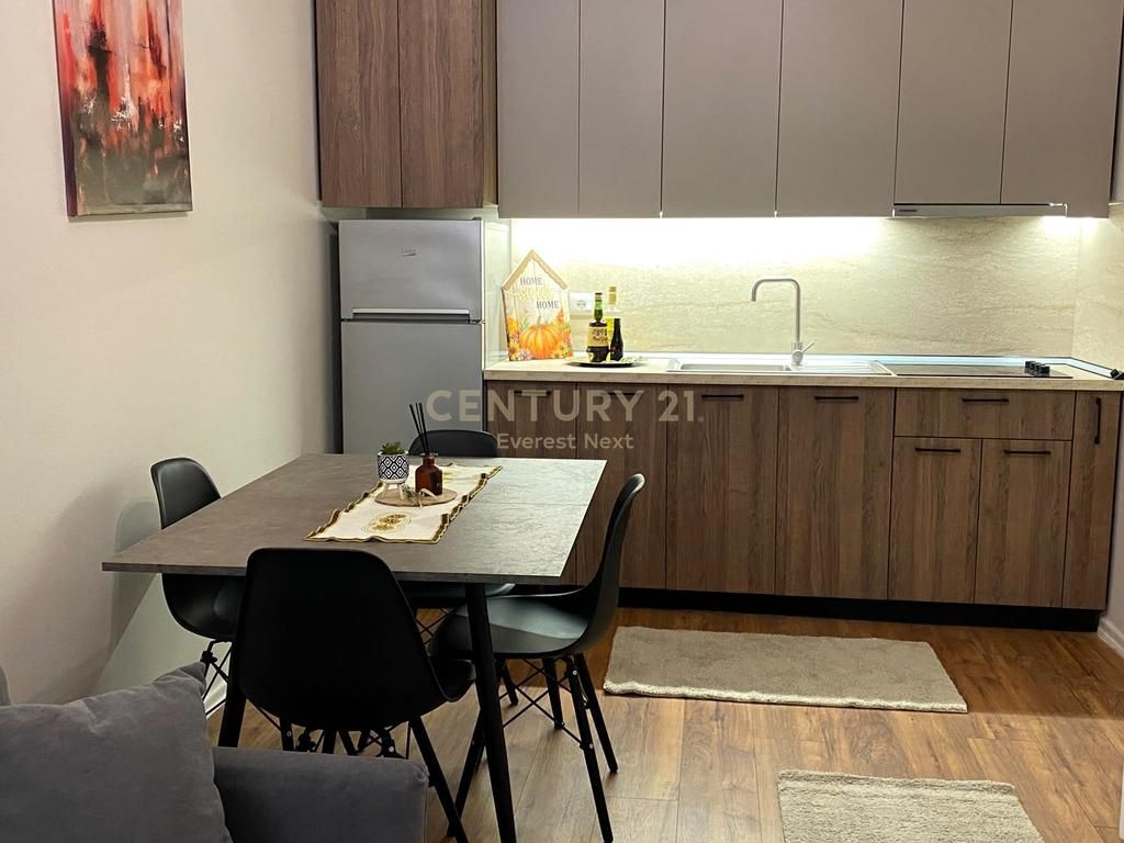 1+1 APARTMENT FOR RENT IN ISH-BLLOK !