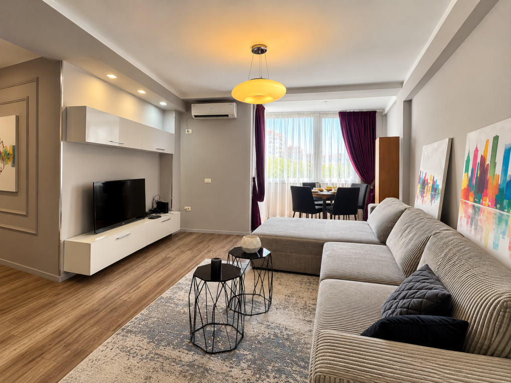 Affitto, Appartamento 1+1, Blloku, Tirana.