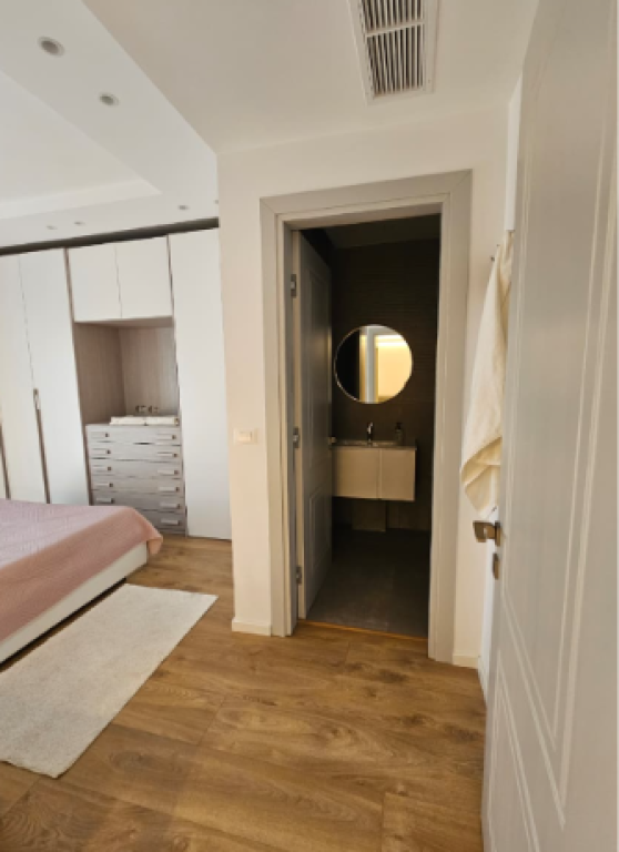 JEPET ME QIRA APARTAMENT 2+1+2 | PRANË TEG