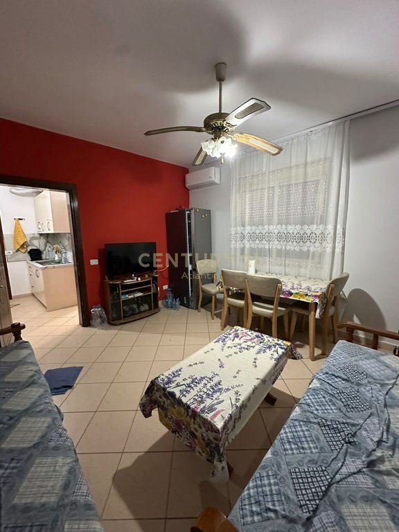 Appartamento 1+1 in vendita a Plazh vicino all’hotel Horizont