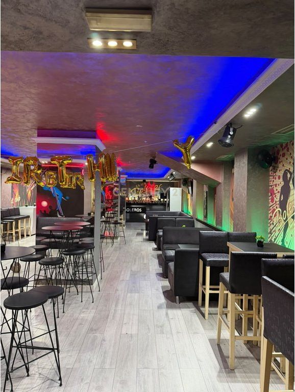 BUSINESS PREMISES FOR SALE NEAR THE TRAIN STATION 300,000 €