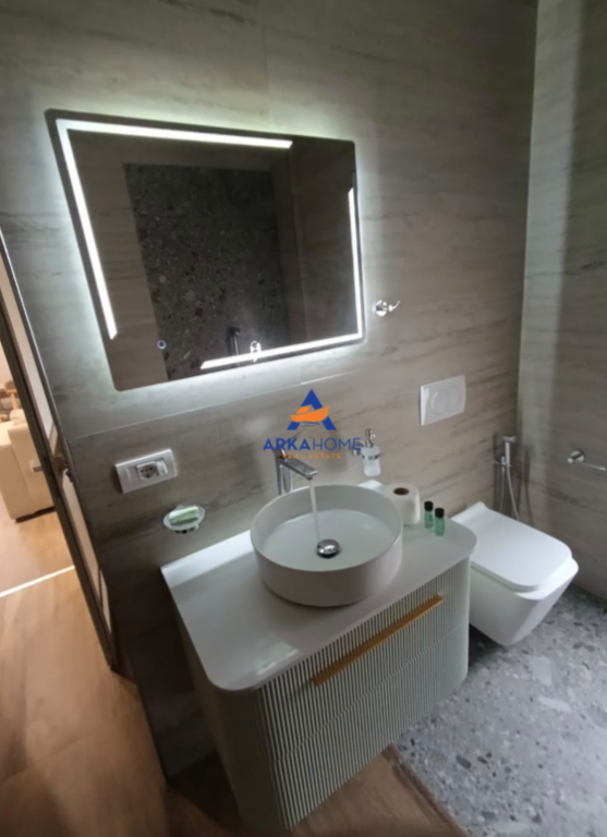 PIANO 1 VILLA 1+1+VERANDA IN AFFITTO "MJULL BATHORE" 75.000 LEKE
