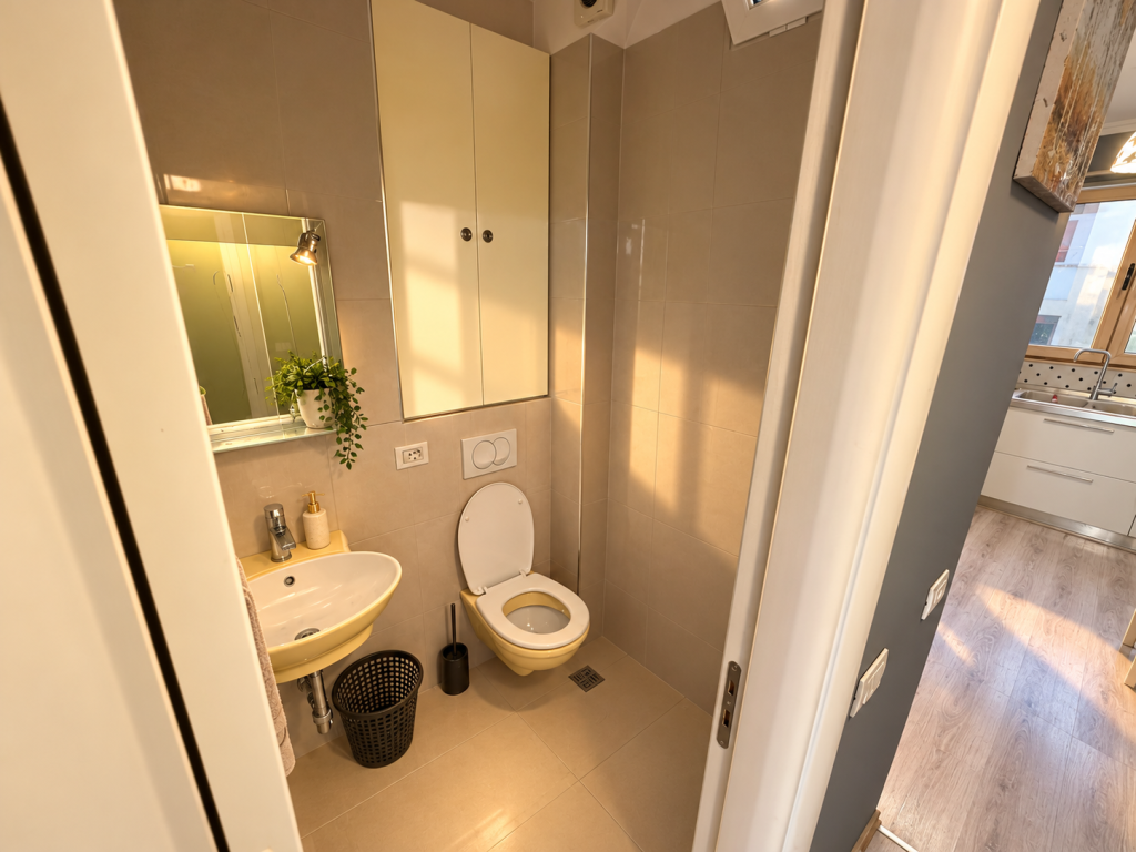 Duplex 2+1+2 con camino nel complesso Ferrari, Lago Secco