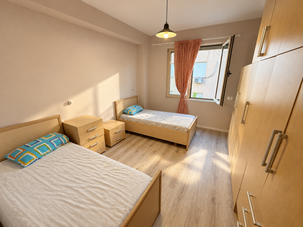 Duplex 2+1+2 con camino nel complesso Ferrari, Lago Secco