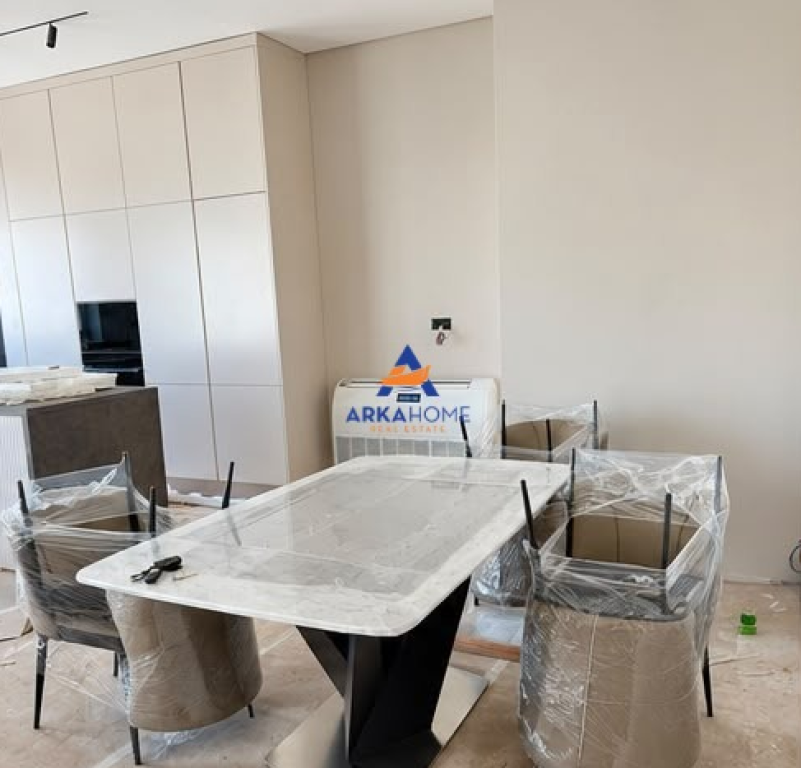 SHITET VILË INDIVIDUALE ME PISHINE 4+1+TARRACE "OLIVE PARK, SAUK" 73.000.000 LEKE