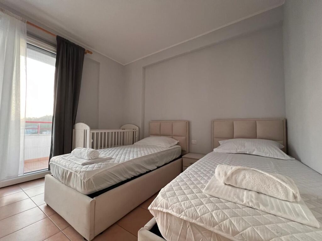 APPARTAMENTO 2+1+2 IN AFFITTO – VOLLLGA, DURRËS