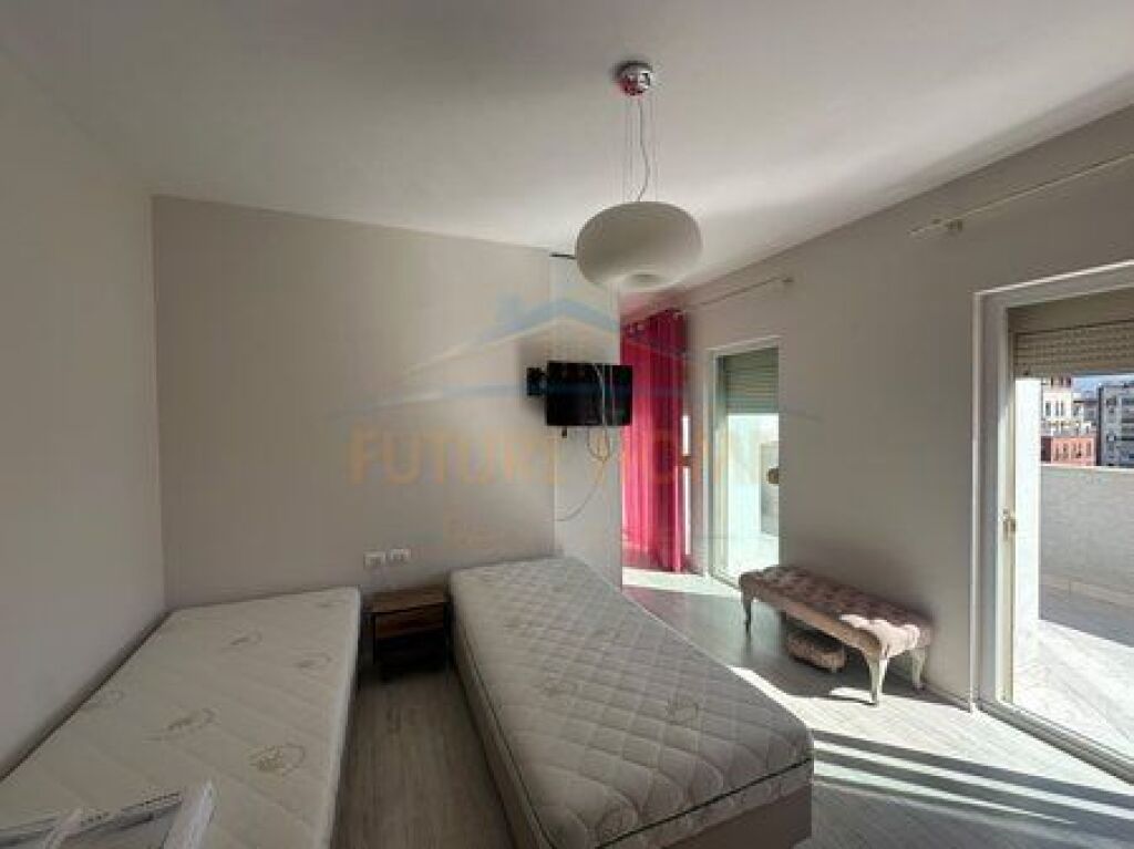  Qera, Apartament 2+1, Rruga Dritan Hoxha, Tiranë