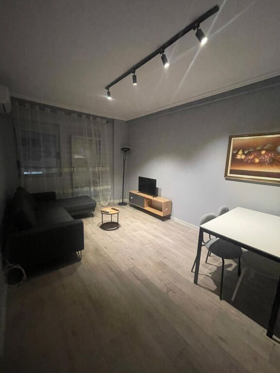 Rent | Apartament 2 + 1 | Don Bosko | 600 €/month