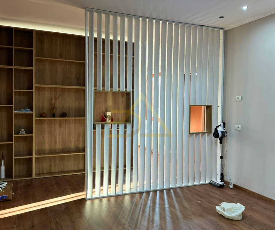 JEPET ME QIRA APARTAMENT 3+1 + 2 – BLLOK, TIRANË