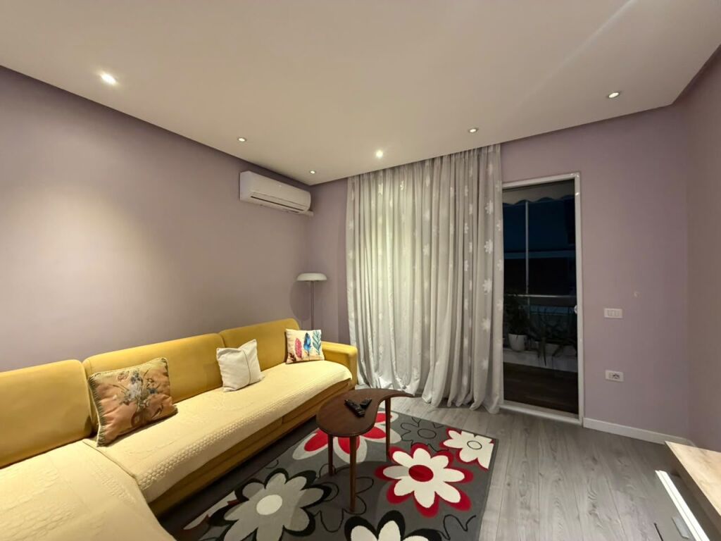 Apartament 2+1+2 m qira, Fresk