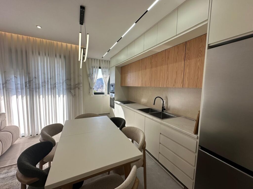 🏢Don Bosko,Parallel Living Residence apartment for rent 2+1+2+parking space, furnished 80,000 Leke