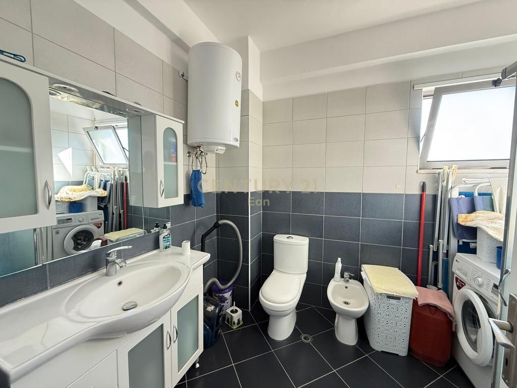 2+1 APARTMENT FOR SALE WITH FRONT SEA VIEW – SHKËMBI I KAVAJËS