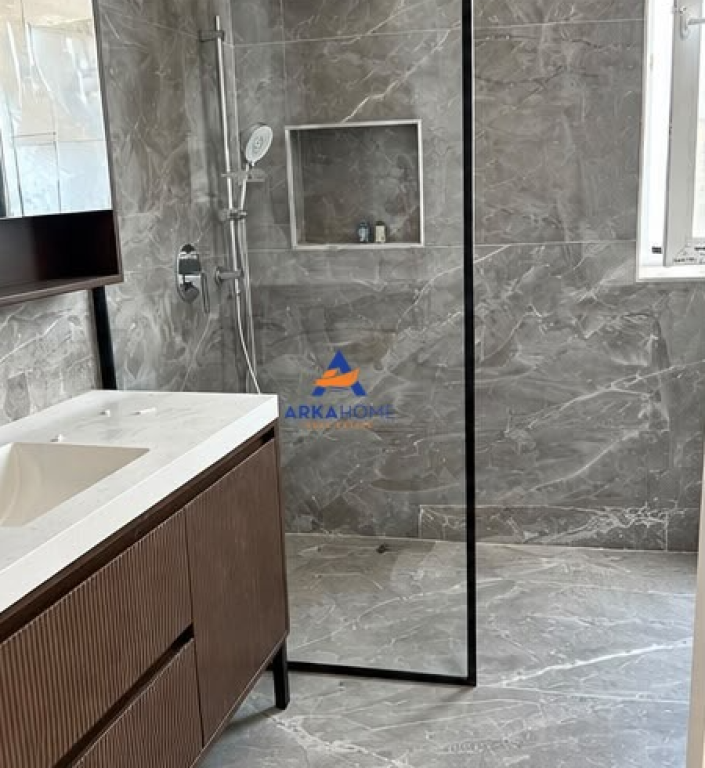 SHITET VILË INDIVIDUALE ME PISHINE 4+1+TARRACE "OLIVE PARK, SAUK" 73.000.000 LEKE