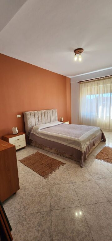 Appartamento 1+1 in affitto a Pazari i Ri a Tirana