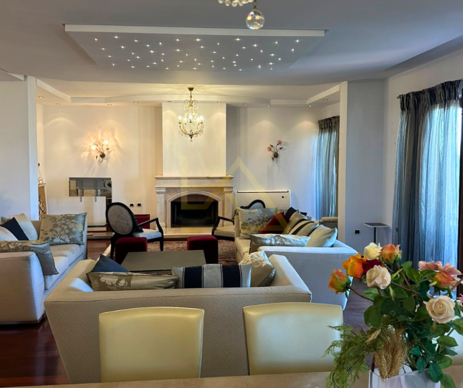 JEPET ME QIRA APARTAMENT LUKSOZ 4+1 + 3 – BLLOK, TIRANË
