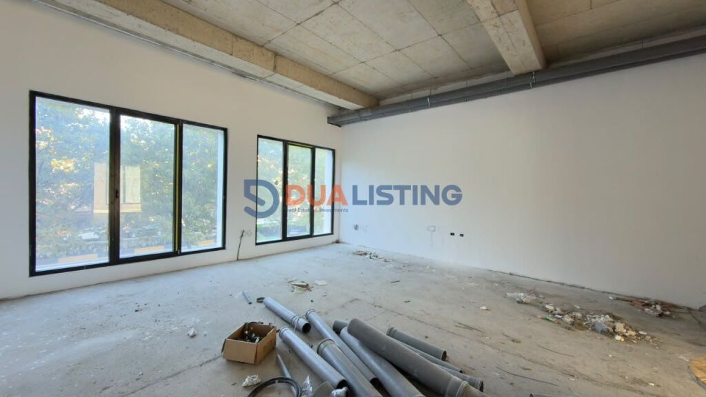 Ambient Premium 1,000 m² për Shitje | Square 21!