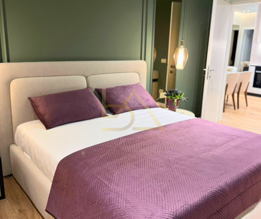 JEPET ME QIRA APARTAMENT 2+1 + POST PARKIMI – MINE PEZA, TIRANË