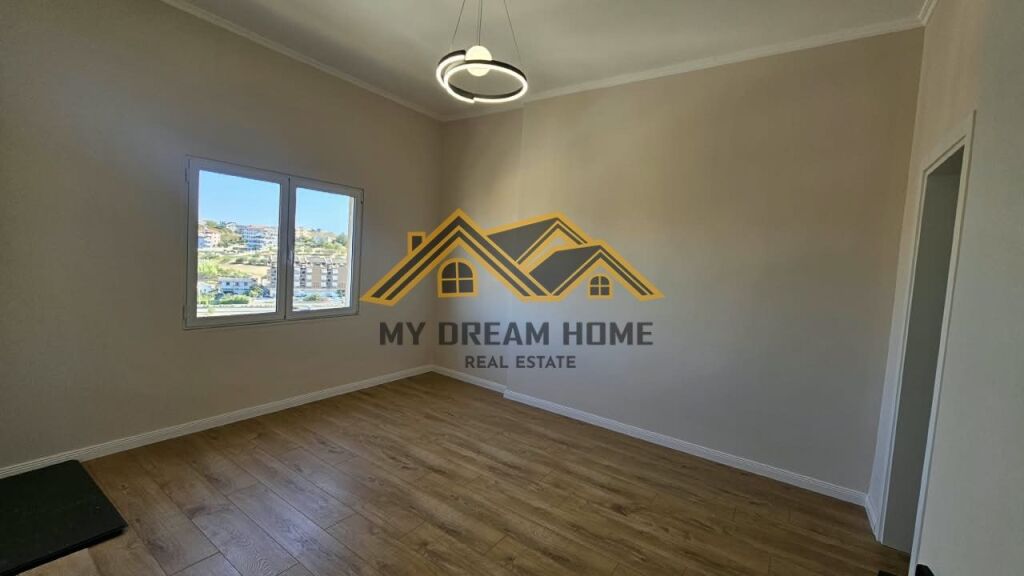 SHITET APARTAMENT 3+1+3T+Verand+Ballkon PLAZH ILIRIA DURRES