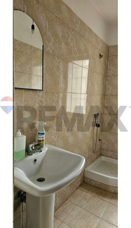 BUSINESS PREMISES FOR RENT | FORMER-BLOCK