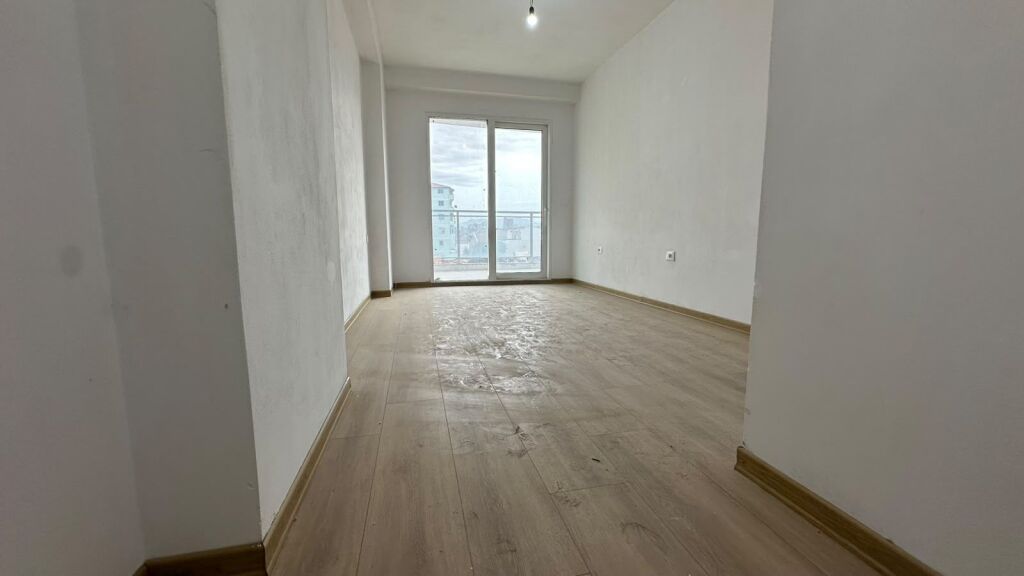 APPARTAMENTO 1+1 IN AFFITTO – FARMACIA 10, TIRANA