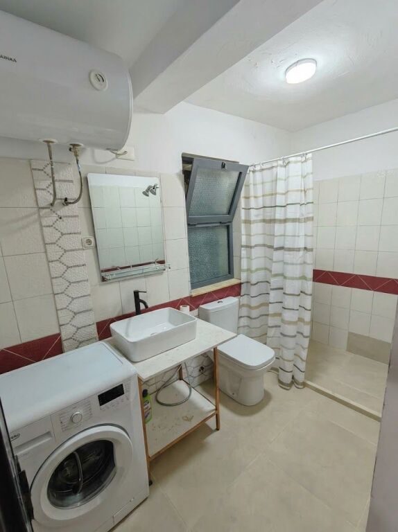 Appartamento 3+1 in Affitto – Selitë (Vicino alla Scuola "Marin Barleti") !