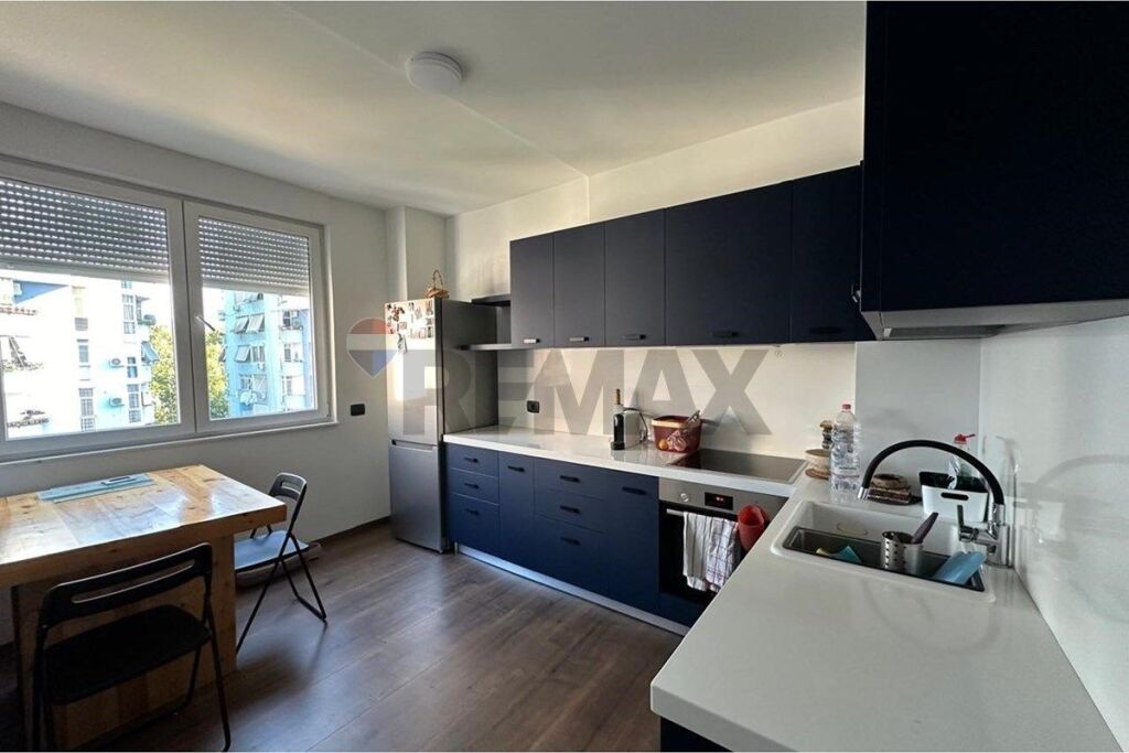 Apartament 2+1 per qira tek Ish Ekspozita
