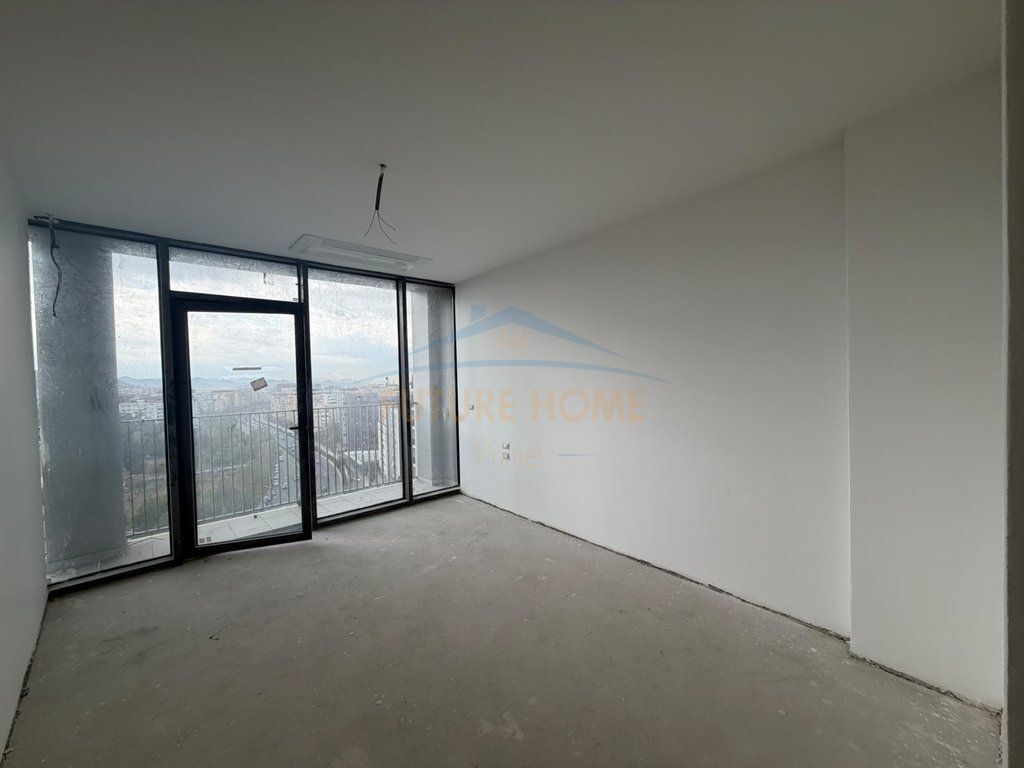 For sale, 2+1+2 apartment, Lake View Residence, Tirana.