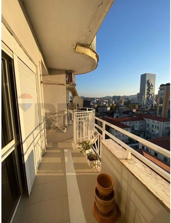 1+1 apartment for rent, Pazari i Ri