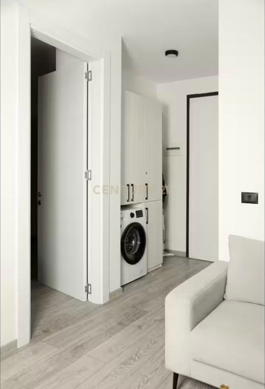 CURRILA APARTAMENT PAMJE DETI 1+1+PARKING , "WHITE HILL RESIDENCE"!