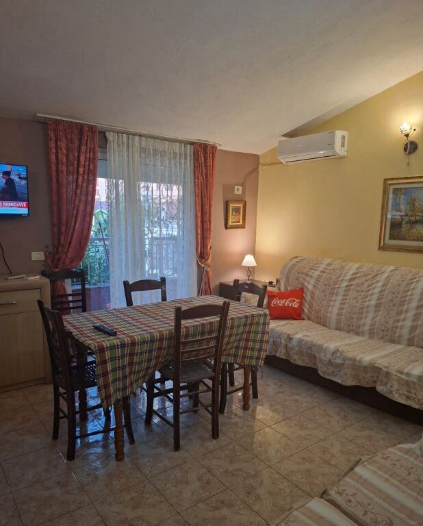 Appartamento 2+1 in affitto vicino al Kristal Center (60.000 lekë)